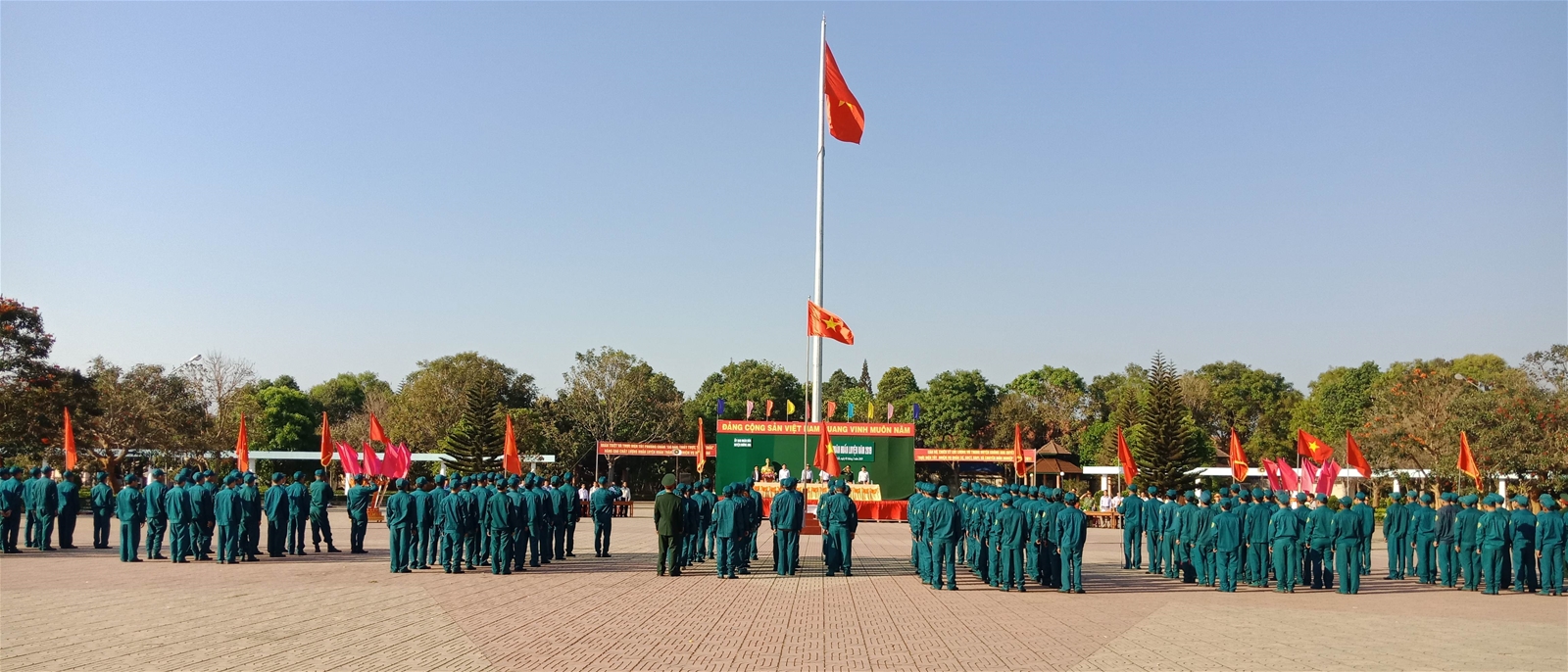Huyện Krông Ana ra quân huấn luyện năm 2019