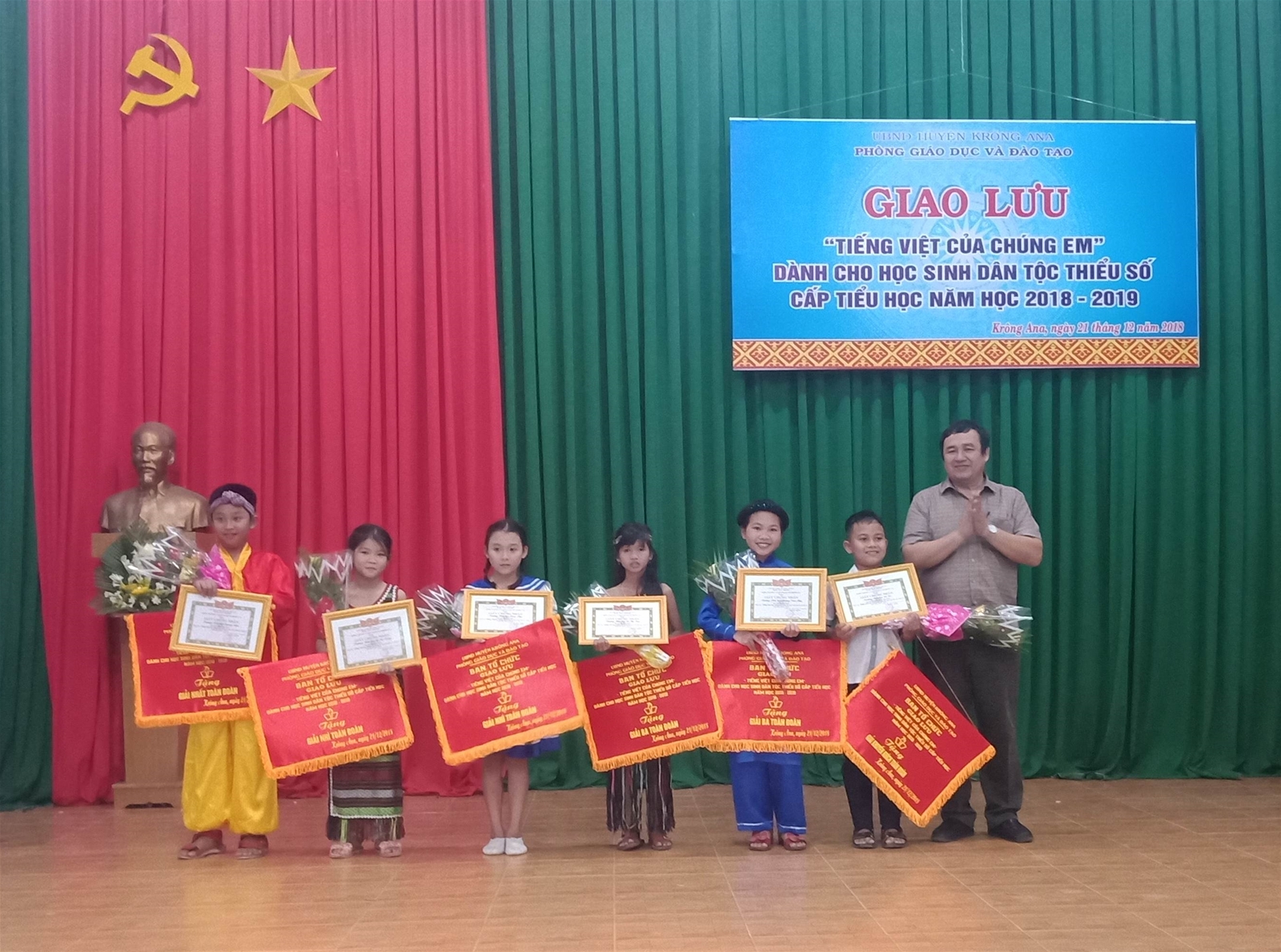 Giao lưu Tiếng Việt của chúng em dành cho học sinh dân tộc thiểu số cấp Tiểu học năm học 2018-2019