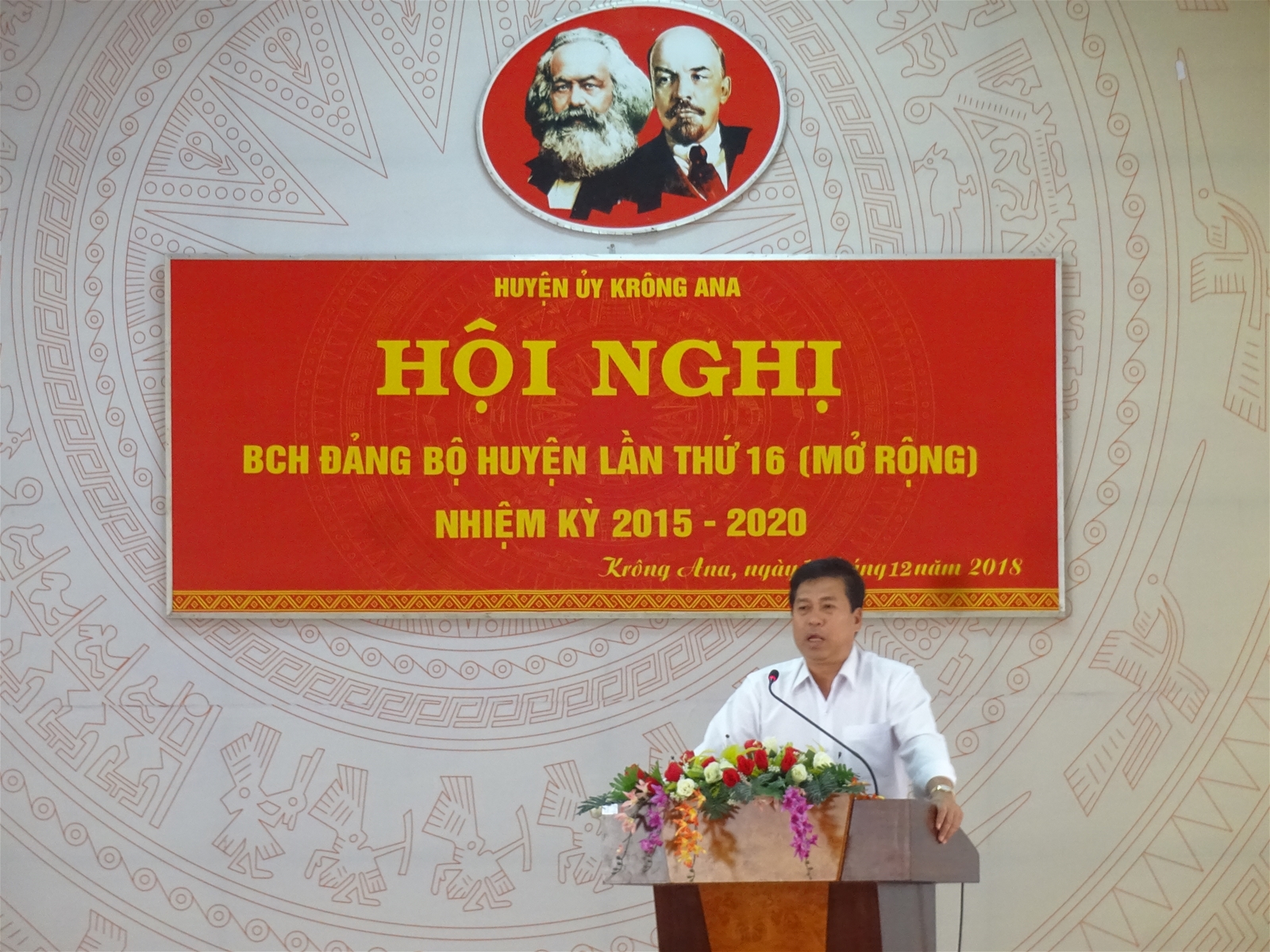 Hội nghị Ban Chấp hành Đảng bộ huyện Krông Ana lần thứ 16 (mở rộng)  nhiệm kỳ 2015-2020